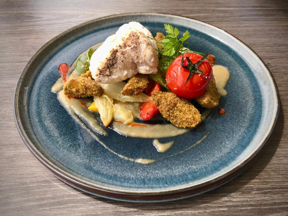 Logis Hotel & Restaurant Les Mouettes - Larmor Plage, Proche De Lorient エクステリア 写真