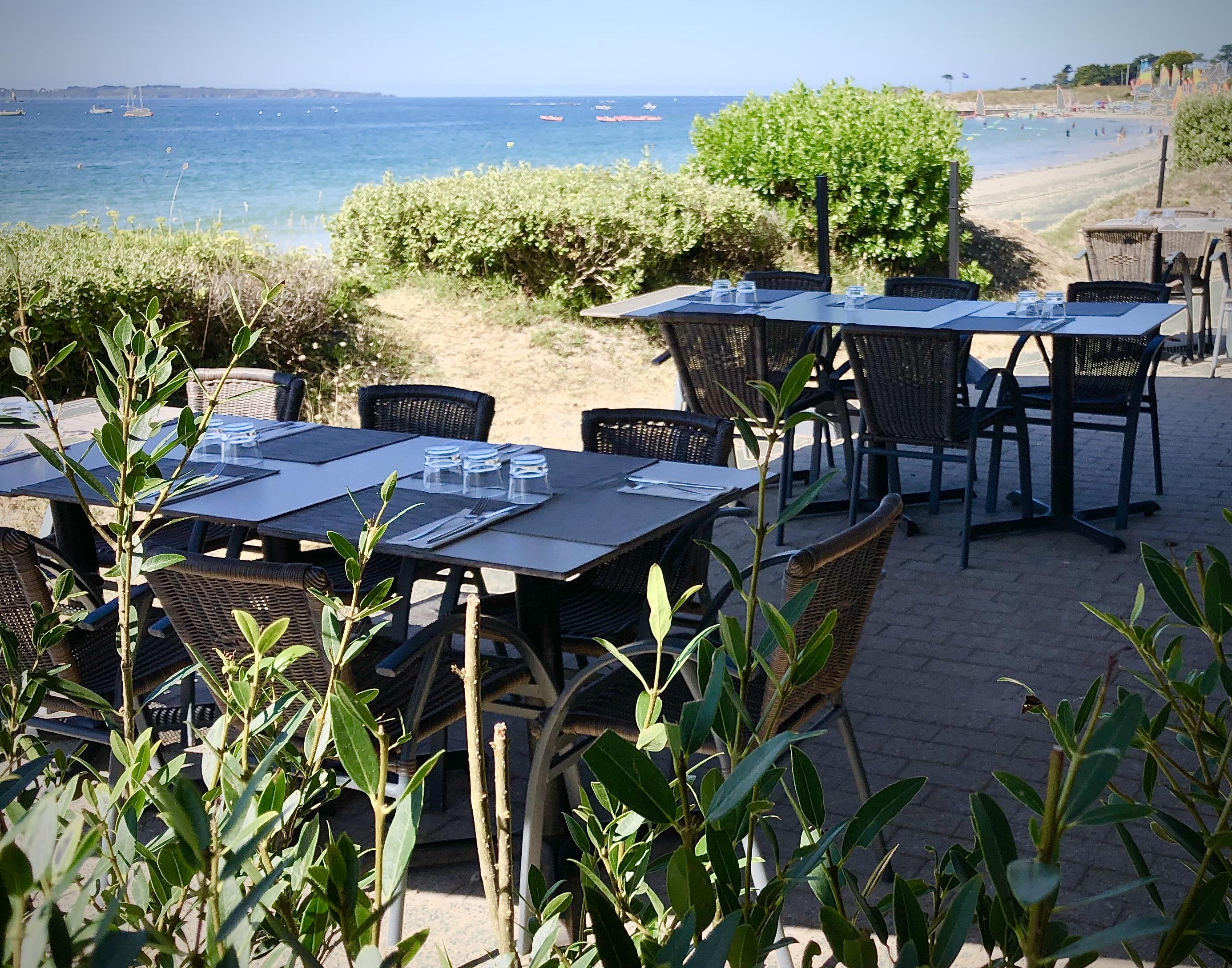 Logis Hotel & Restaurant Les Mouettes - Larmor Plage, Proche De Lorient エクステリア 写真