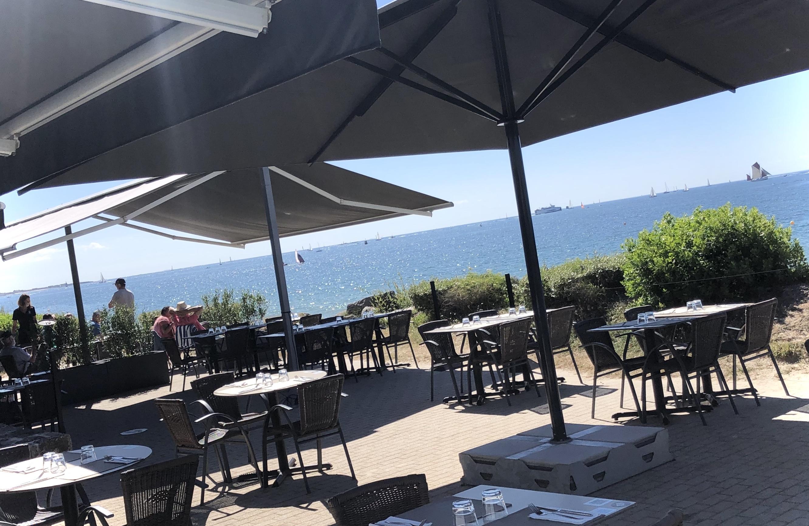 Logis Hotel & Restaurant Les Mouettes - Larmor Plage, Proche De Lorient エクステリア 写真